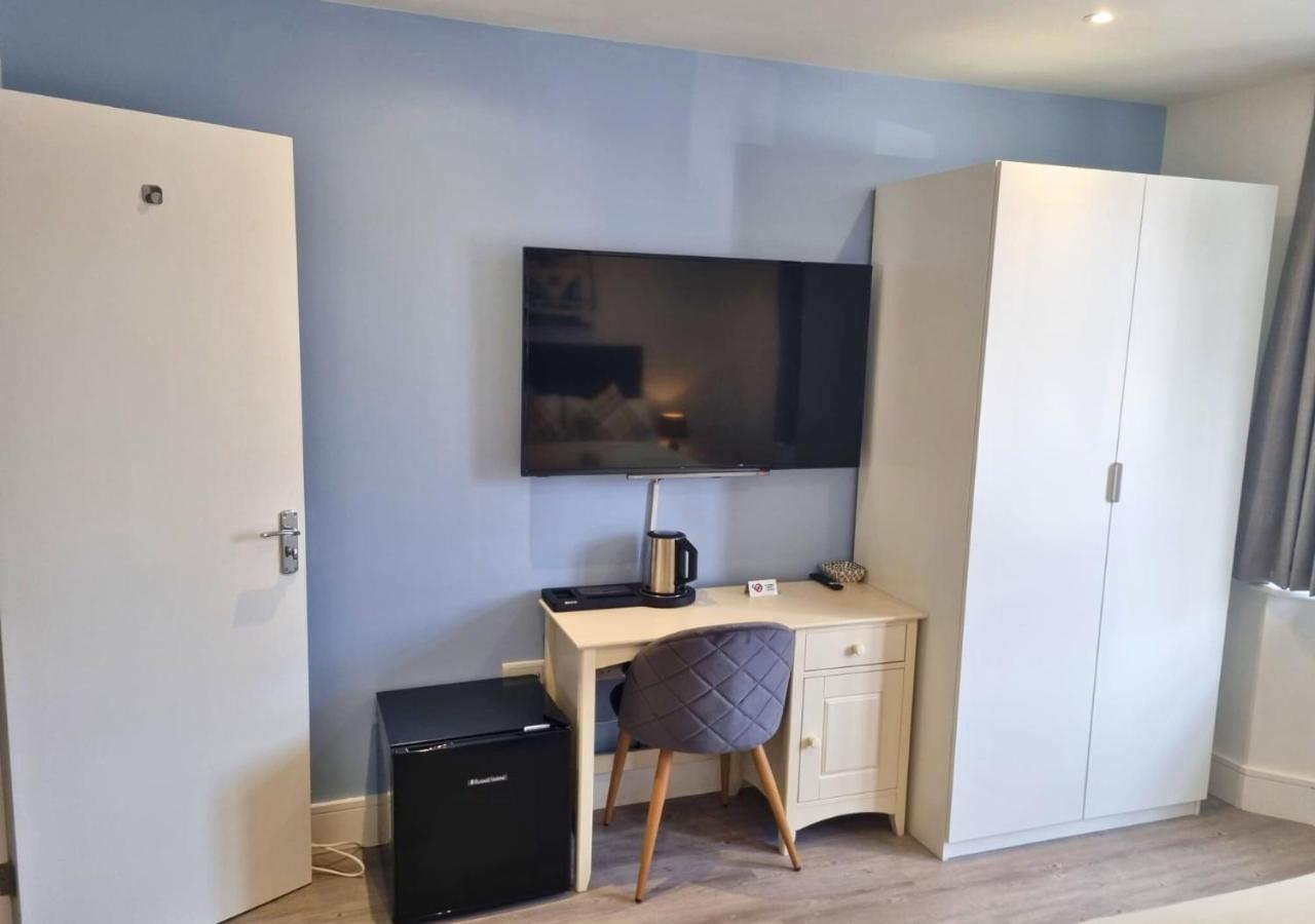 The Coppice Apartment Watford  Exterior photo