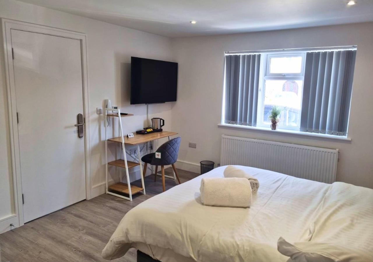 The Coppice Apartment Watford  Exterior photo