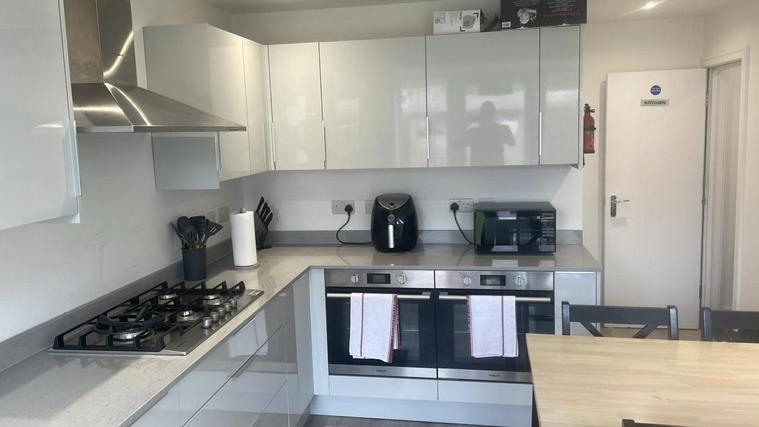 The Coppice Apartment Watford  Exterior photo